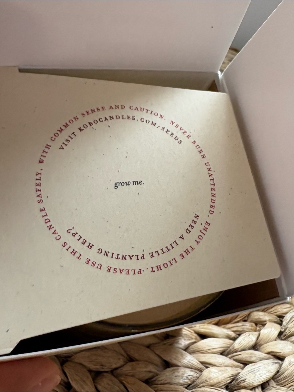 Kobo Siam Poppy Soy Candle Plantable Box - Picture 9 of 15
